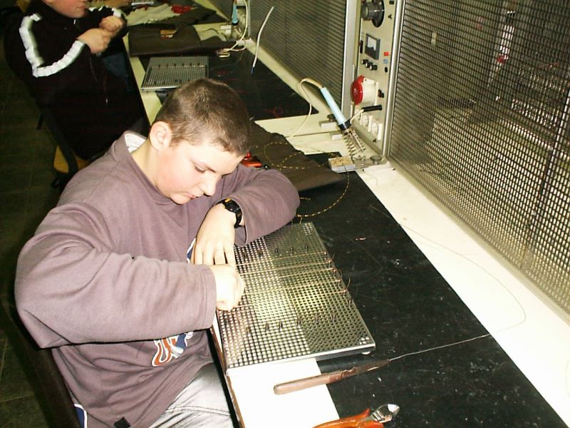 E-Technik5.JPG (105300 Byte)