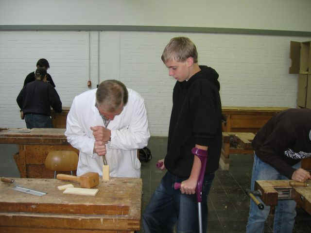 holz3.jpg (49080 Byte)