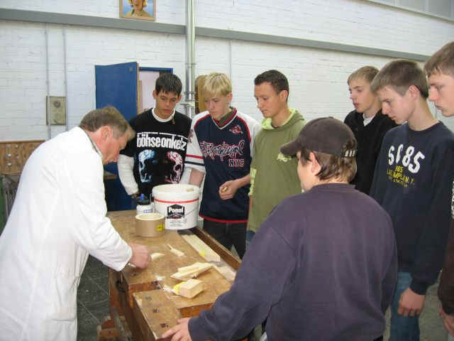 holz6.jpg (57981 Byte)