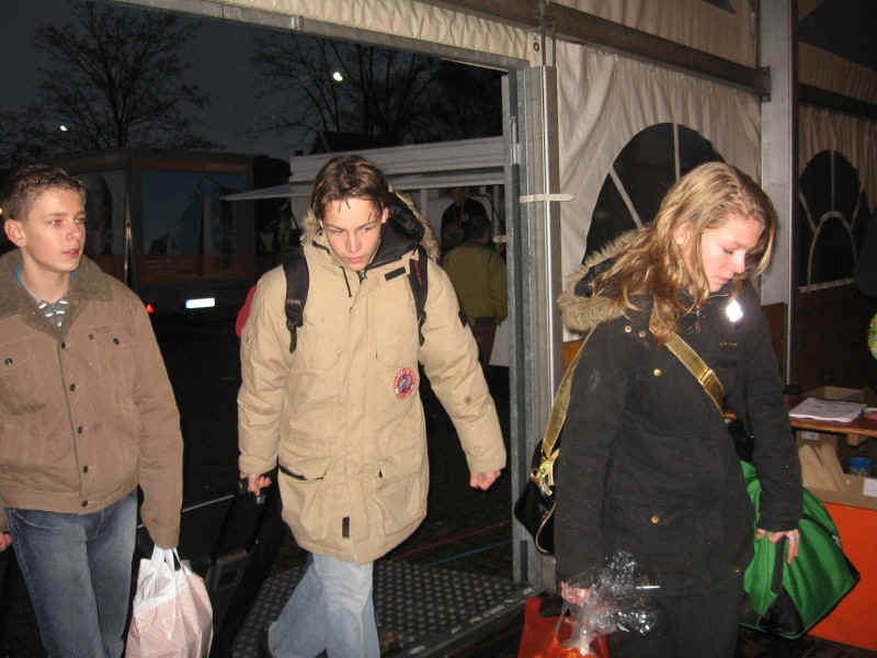 IMG_2353.jpg (129324 Byte)
